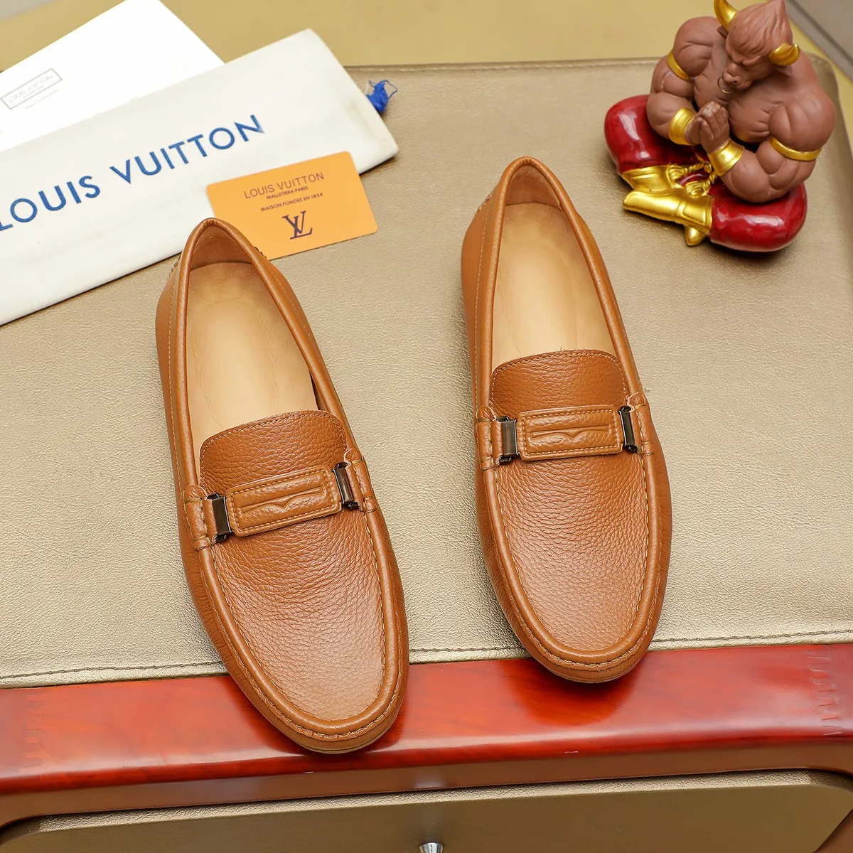 Men's shoes 💰360 💰 LV Louis Vuitton's top-quality Peaches men's shoes 💯Original copy of the official website, the upper is made of imported official website 1:1 material ❌Italian 🇮🇹 cowhide surface, imported pigskin lining. It’s definitely not made with ordinary craftsmanship, it’s the model used by celebrities! The factory’s craftsmanship is designed to create the most perfect shoes for trendy men! Colors available! 38-44 yards
